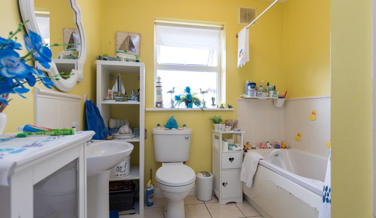 17_Clayton_Court-15