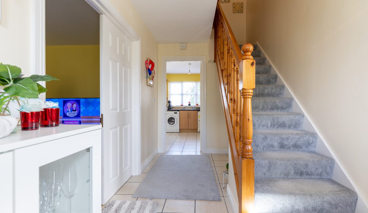 17_Clayton_Court-5