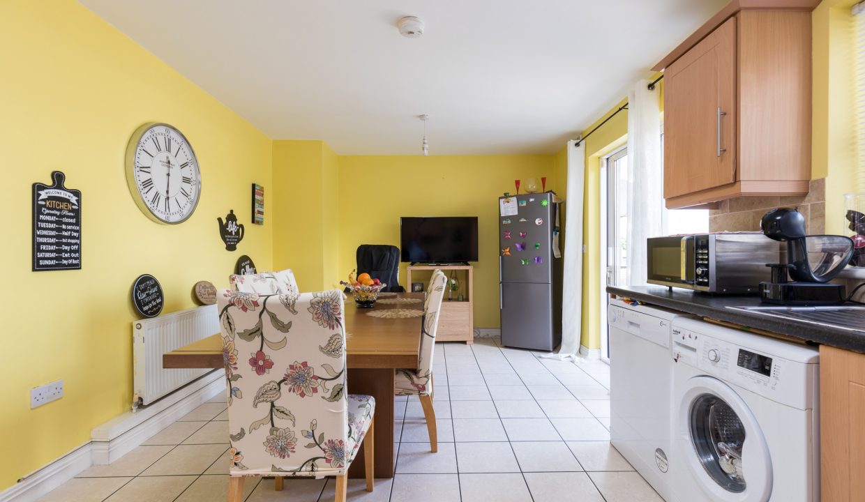 17_Clayton_Court-7