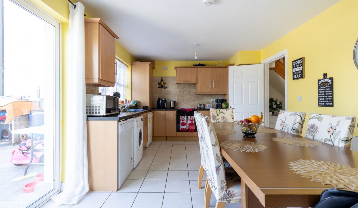 17_Clayton_Court-9