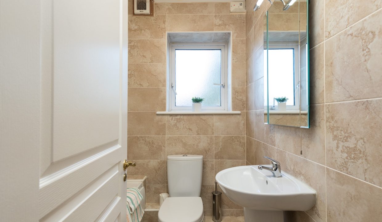 Apt_32_Ferrybank-17