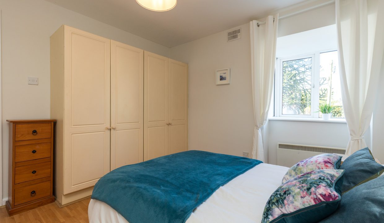 Apt_32_Ferrybank-18
