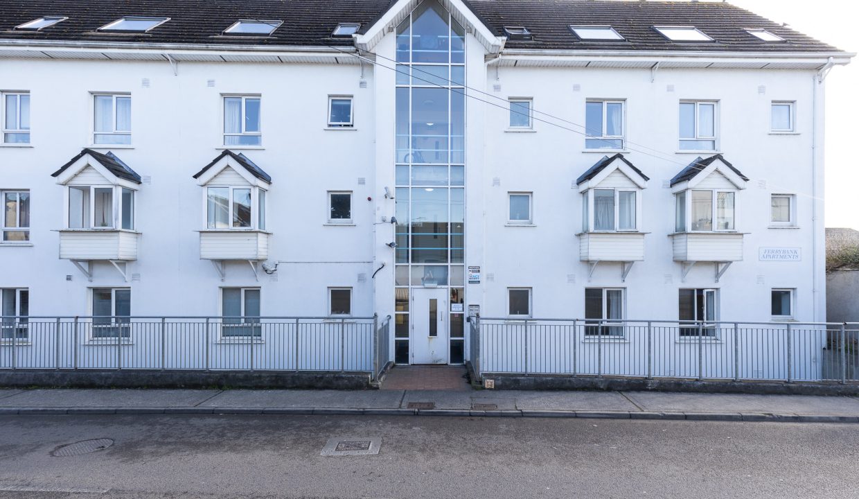 Apt_32_Ferrybank-19