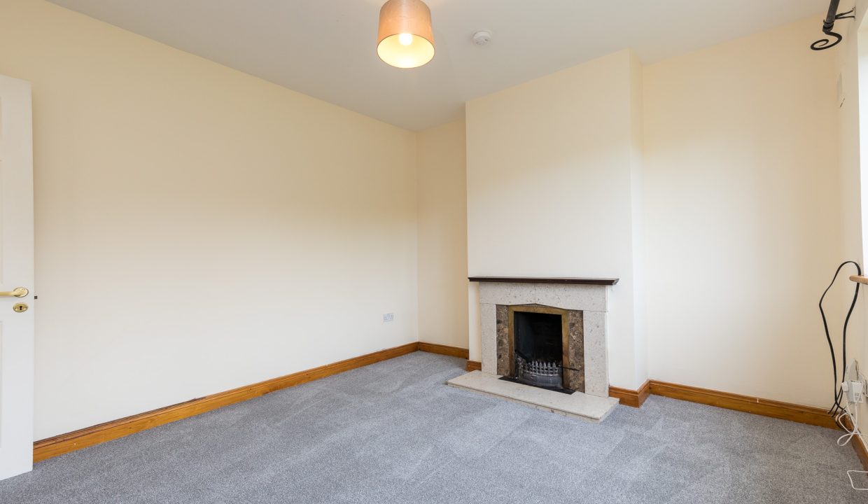 64_Burrin_Manor-13