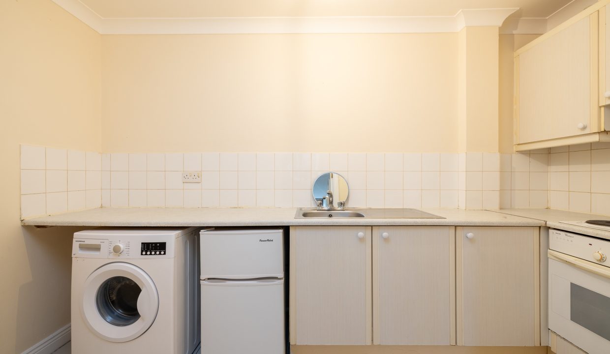 Apt_3_Castle_Hill-5